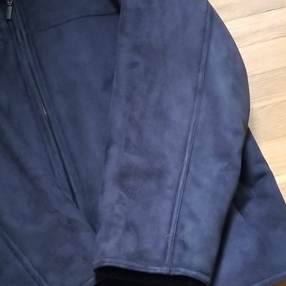 Weatherproof Microfiber Jacket - Picture 5 of 15